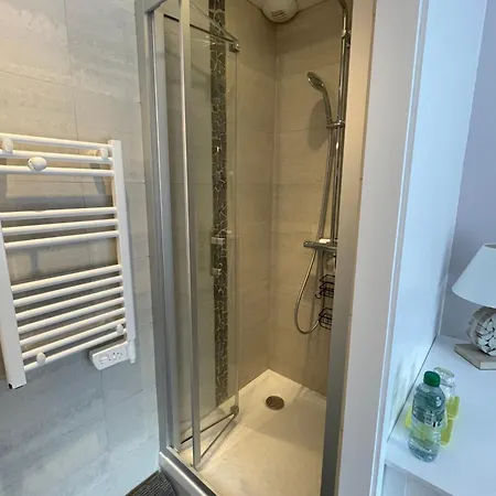 Les Nereides לינה וארוחת בוקר 3*